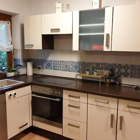 Ruhige Ferienwohnung Im Zentrum Von Kempten Luaran gambar