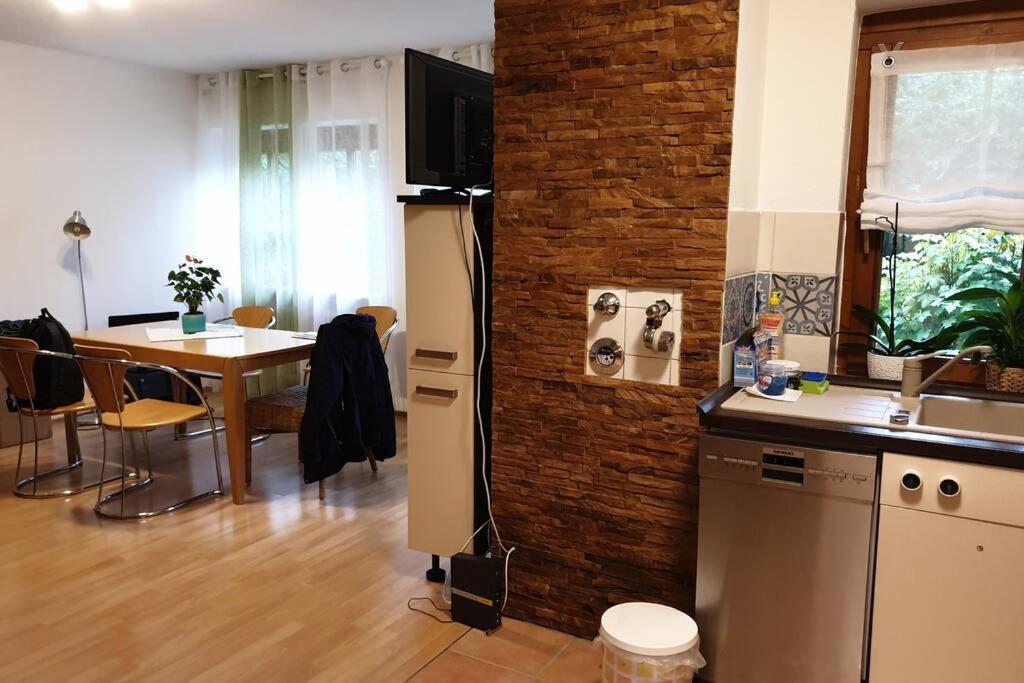 Ruhige Ferienwohnung Im Zentrum Von Kempten Luaran gambar